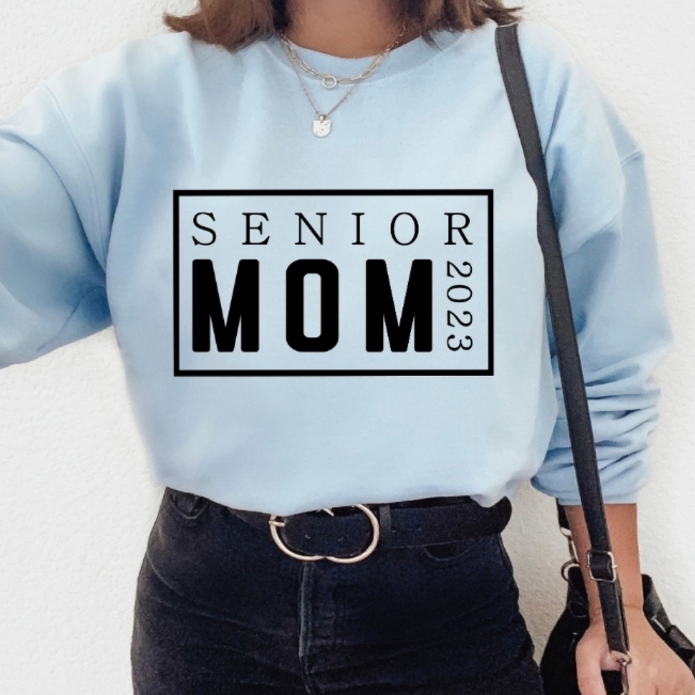 Senior Mom! T-shirt